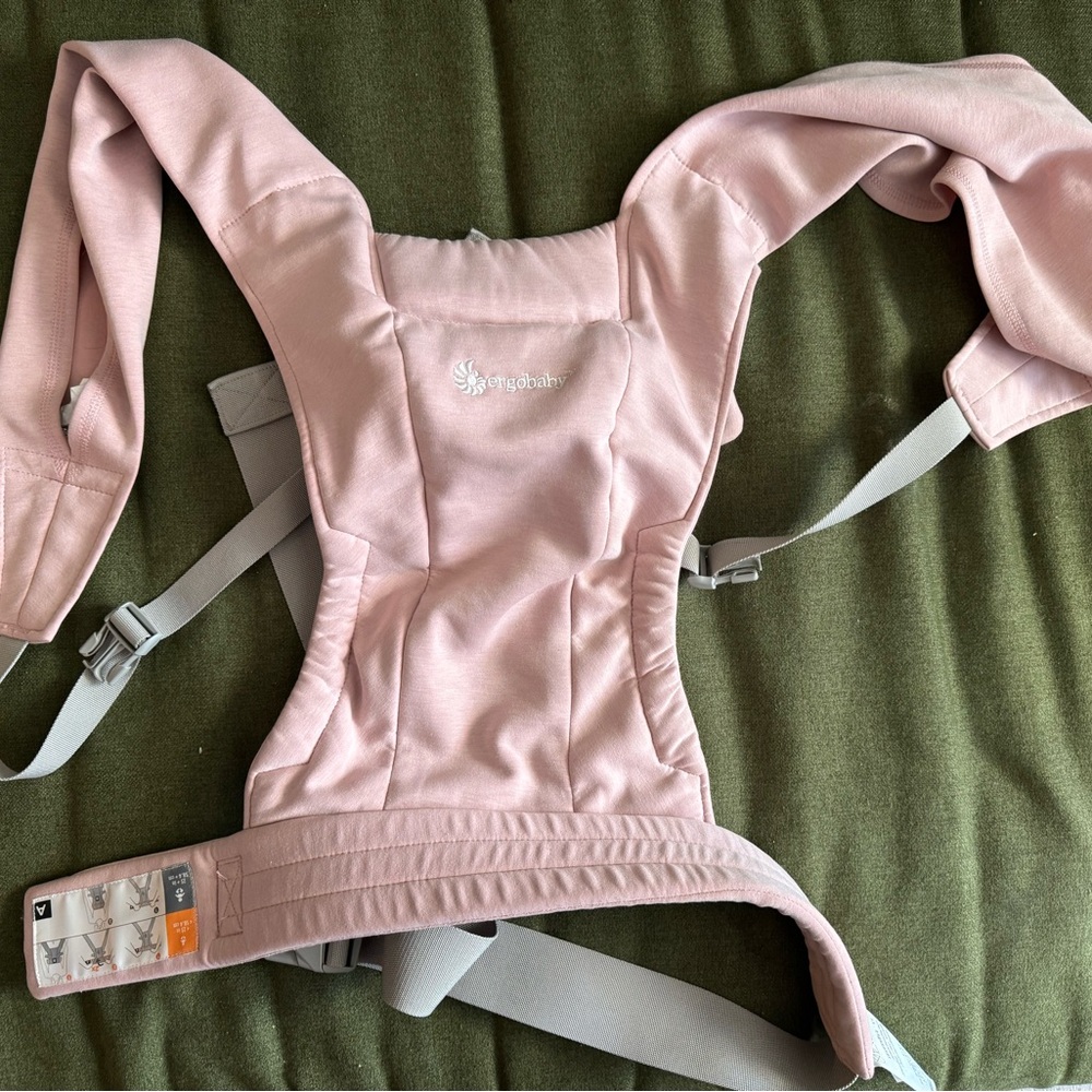 Ergobaby Embrace Carrier in Blush